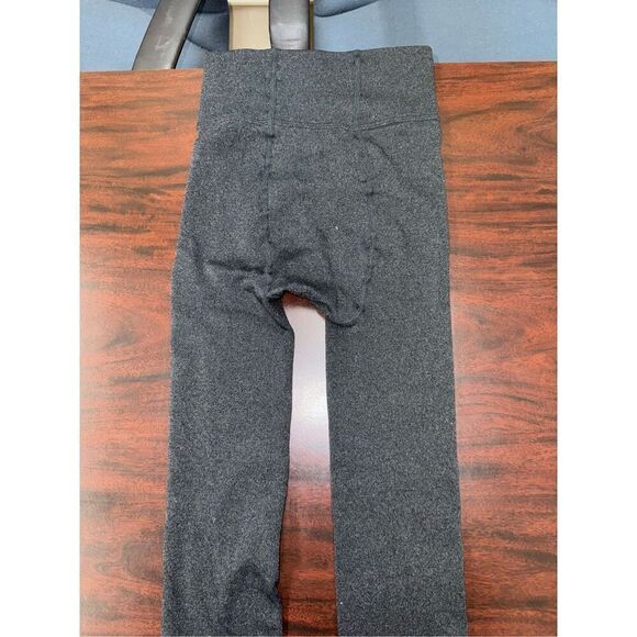 Blissful Benefits By Warner’s Grey Leggings Size Small/Medium - Picture 4 of 5